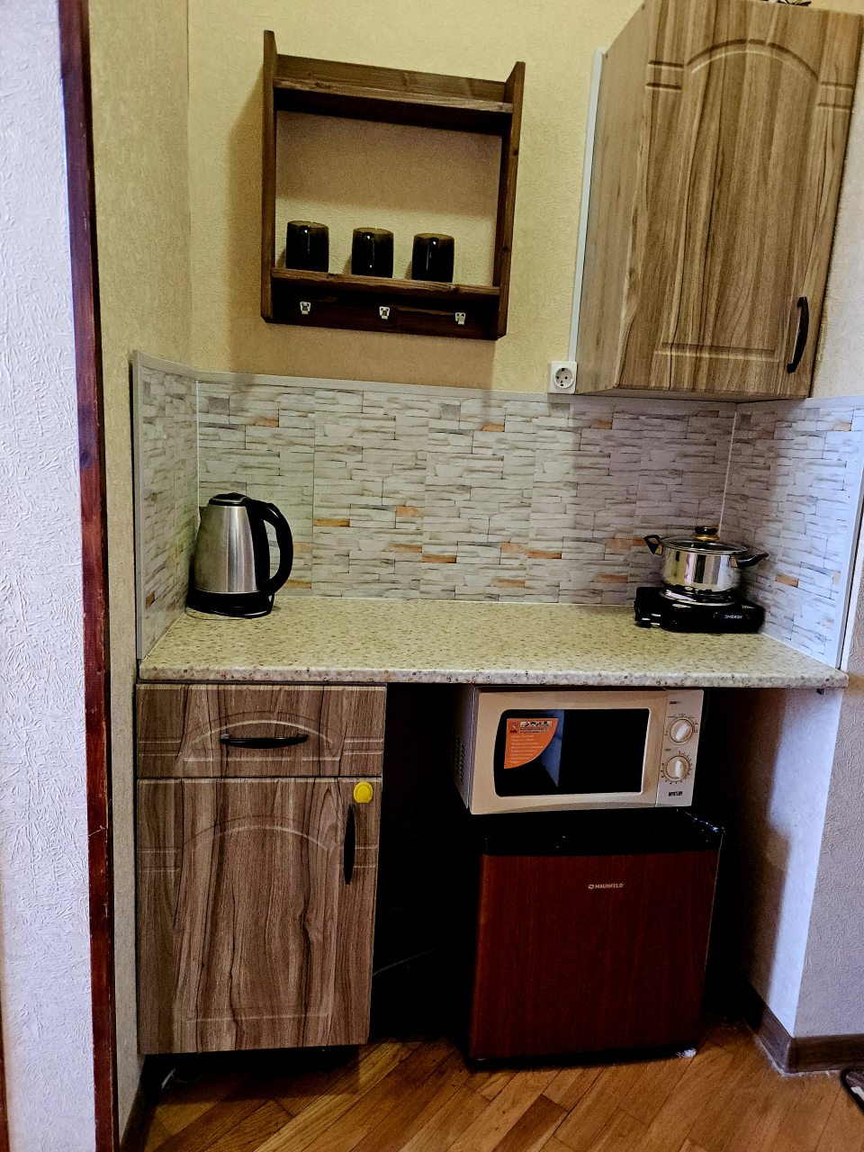 Трехместный (С кухней, балконом, вид на море, 8эт.), Апарт-отель Golden Holiday