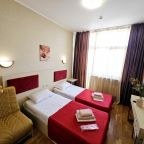 Трехместный (С кухней, балконом, вид на море, 8эт.), Апарт-отель Golden Holiday