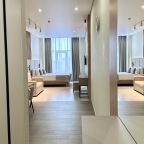 Полулюкс (Апартаменты), Отель Mirror Light