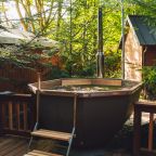 Банный чан, Глэмпинг ШАЛАШ