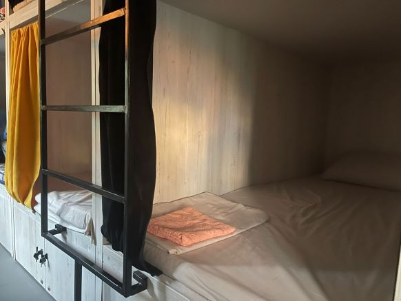 Хостел ZЁBRAHOUSE, Сочи