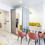 Апартаменты (Апарт студия), Апарт-отель Симфония