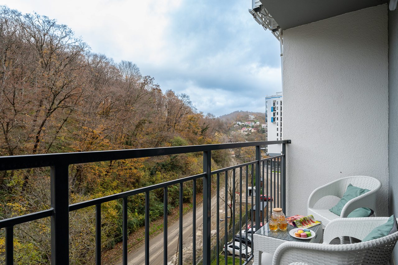 Апартаменты (Апартаменты 86 на Искры 88), Апартаменты На ул. Искры 88 от LetoApart