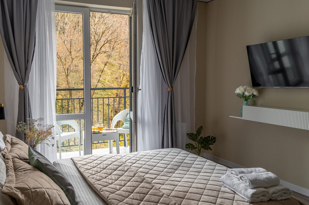 Апартаменты (Апартаменты 86 на Искры 88), Апартаменты На ул. Искры 88 от LetoApart