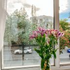Апартаменты (Счастье жить в центре Севастополя в уютной квартире с балконом), Апартаменты Счастье жить в Севастополе