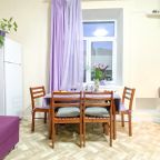 Квартира (Счастье жить в центре Севастополя в уютной студии с видом на главную улицу города), Апартаменты Счастье жить в Севастополе