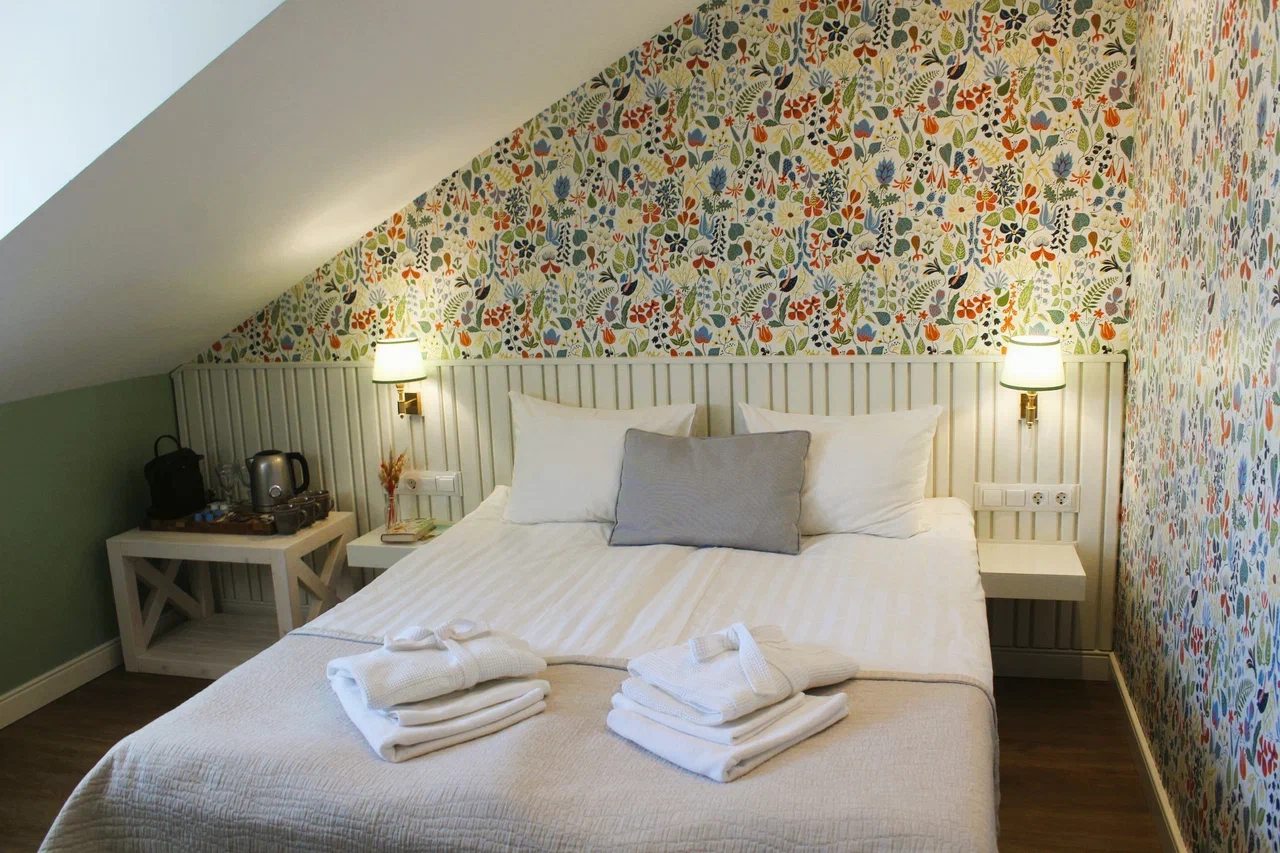 Трехместный (Паасо), Отель Hotel Lampo