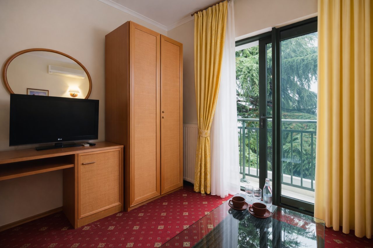 Трехместный (Семейный двухкомнатный), Отель MORE SPA&RESORT