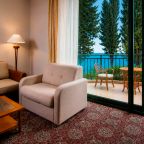 Трехместный (Полулюкс c видом на море), Отель MORE SPA&RESORT