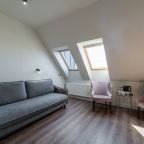 Полулюкс, База отдыха Горка