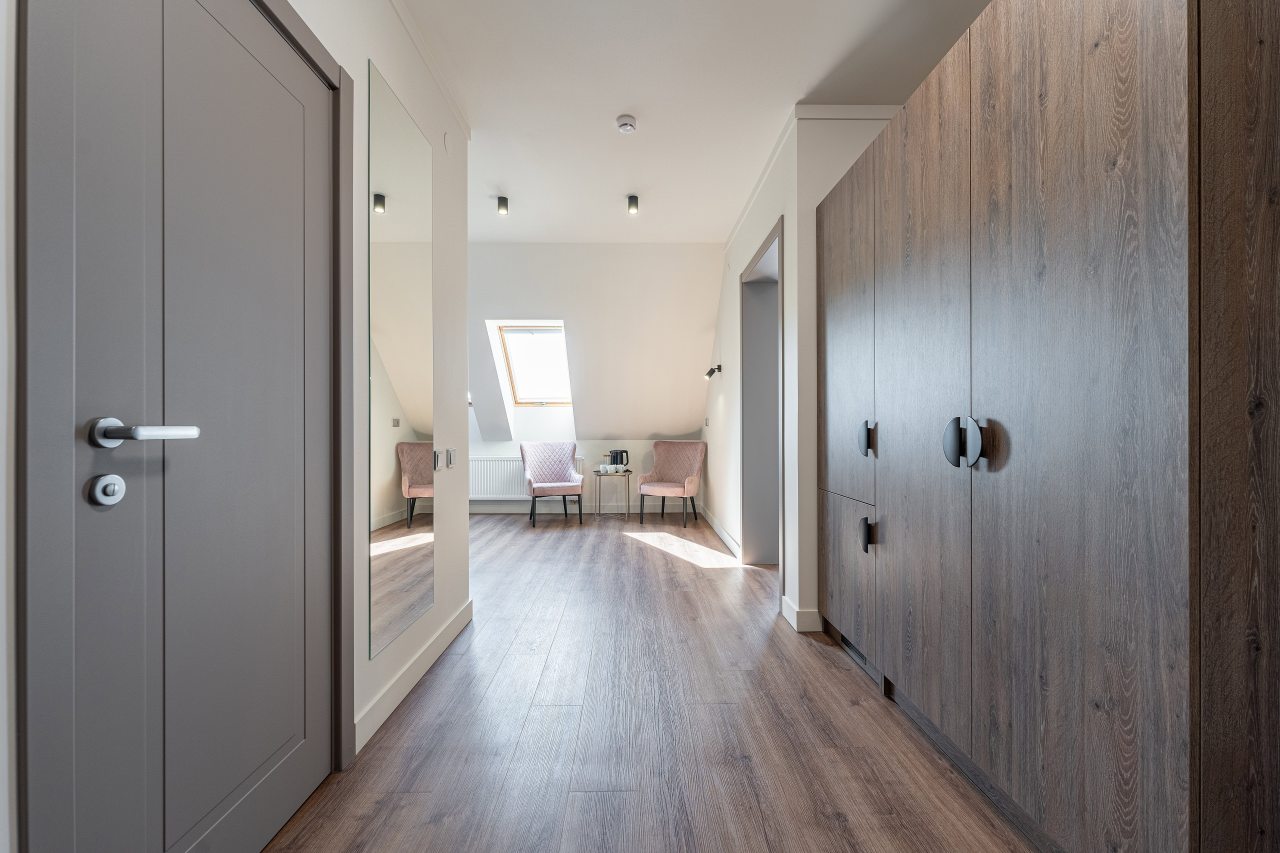 Полулюкс, База отдыха Горка