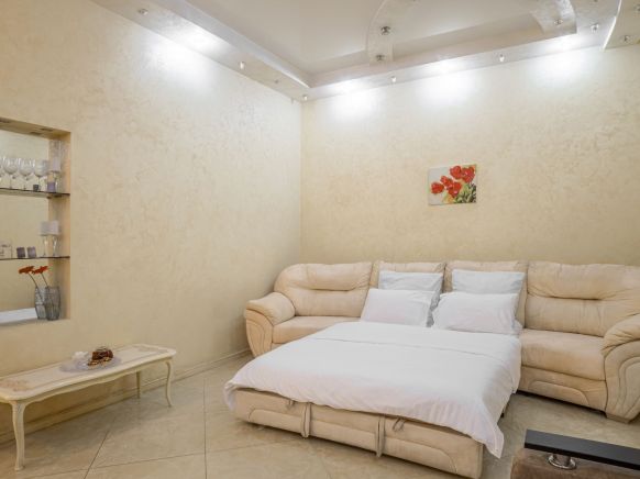 Апартаменты Счастье жить в самом сердце Севастополя, Севастополь