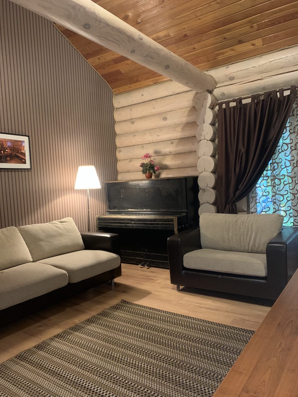 Апартаменты (Изба 