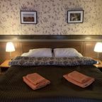 Апартаменты (Изба "Боярская"), Гостевой дом Green Forest Ecoclub