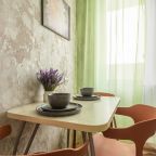 Апартаменты (HomeHotel Бурнаковская 51), Апартаменты HomeHotel на Бурнаковской