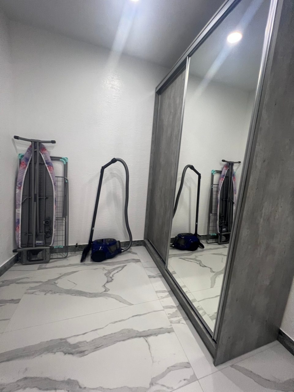 Апартаменты (Студио), Апарт-отель Мидгард