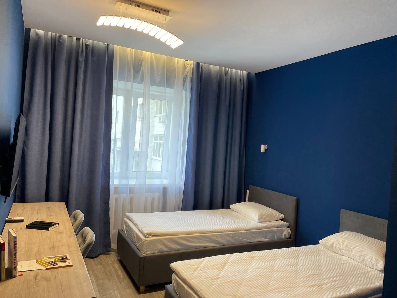 Двухместный (Двухместный Улучшенный номер с 2 односпальными кроватями) апарт-отеля Бульвар, Белгород