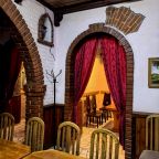 Восьмиместный (Койко-место), Хостел МиГ