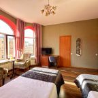 Делюкс с видом на канал Грибоедова