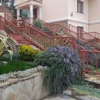 Вид на сад, Отель Ревиталь Парк