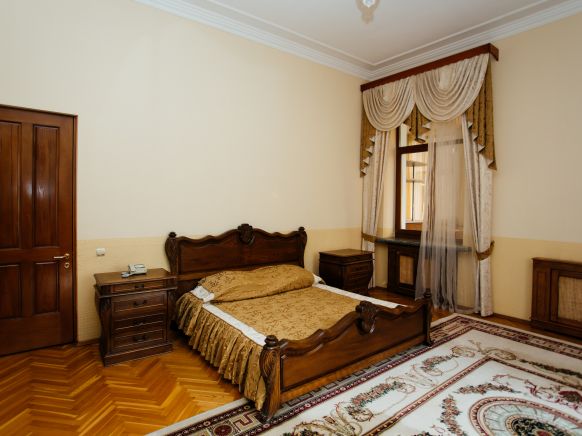 Фотография номера гостиницы Union Tennis