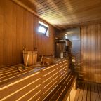 Люкс (Royal Suite (Люкс с сауной и фурако)7), Гостиница Санрайз Вилладж