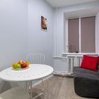 Обеденный стол