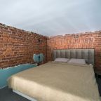 Двуспальная кровать