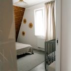 Дом (Scandi house), Гостиница Scandi house