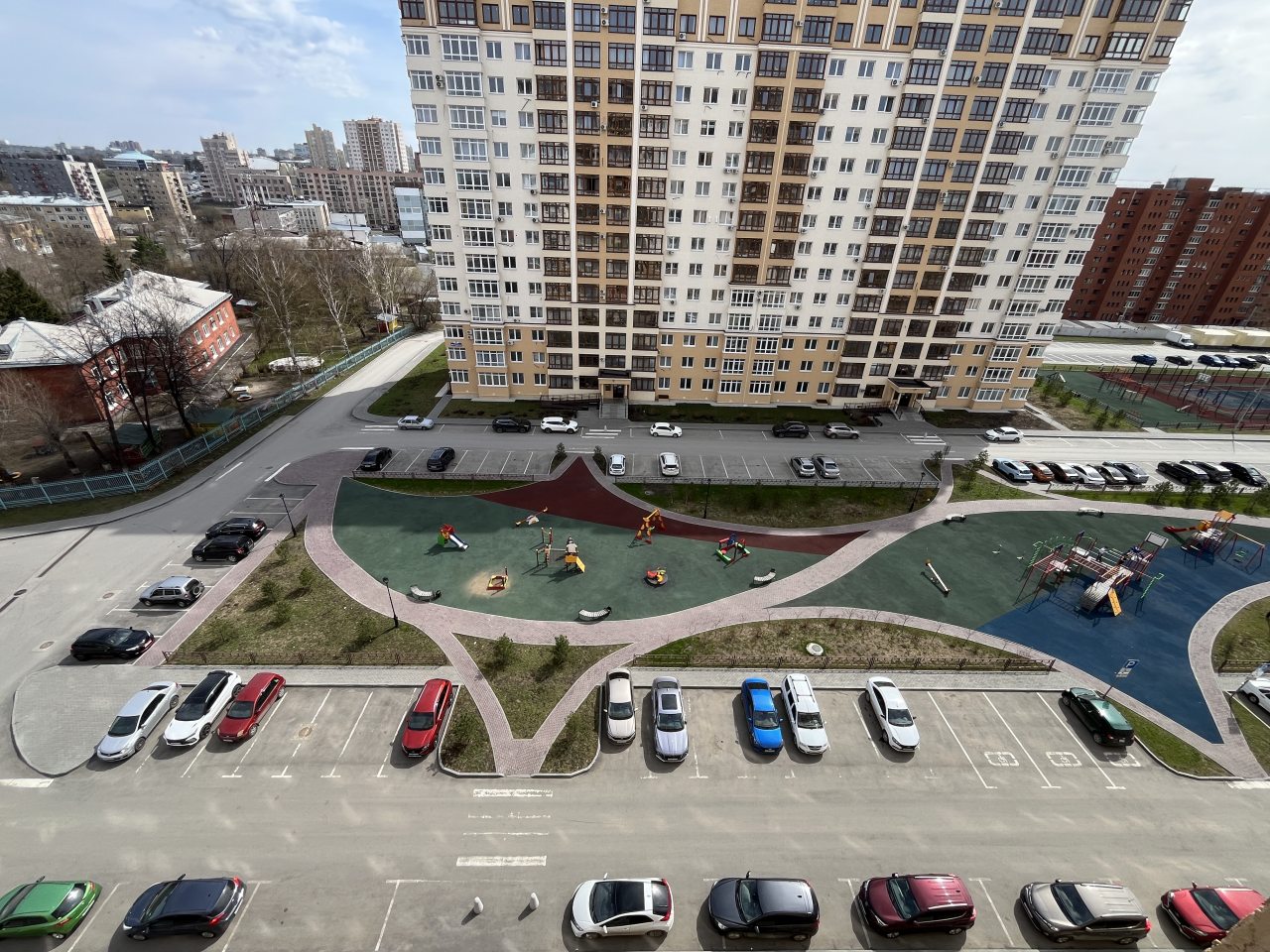 Апартаменты (Бархат), Апартаменты УНИК АПАРТ на Мичурина у Парка Ангелов