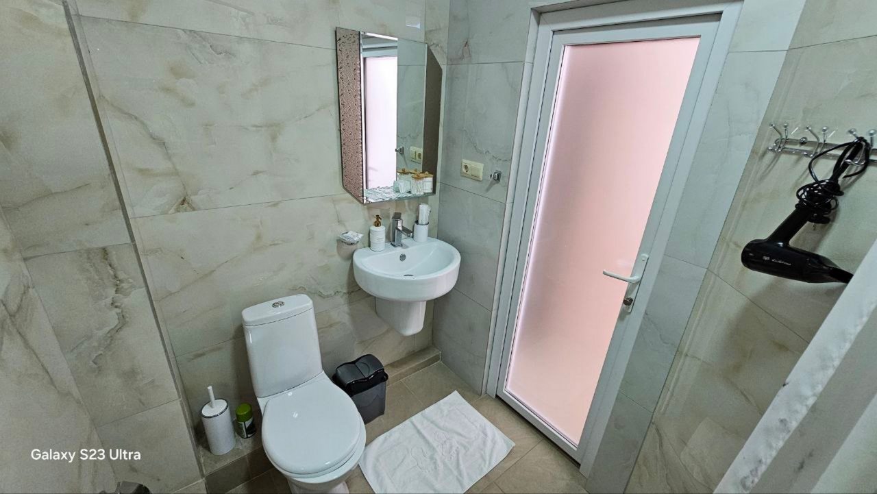 De Luxe (С витражным окном и видом на море), Гостевой дом Villoo bosco