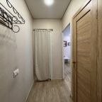 Квартира (Квартира 1-к Каштан возле Кемвод, КузГТУ, РИАцентра и Лемана), Апартаменты УНИК АПАРТ на Демьяна Бедного рядом с КузГТУ