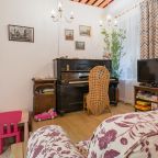 Семейный (Трехместный номер. 1 двуспальная и 1 односпальная кровати), Гостевой дом Лидваль