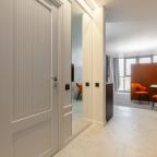 Апартаменты (RentPlaza luxury с видом на Волгу), Апартаменты RentPlaza Галактика