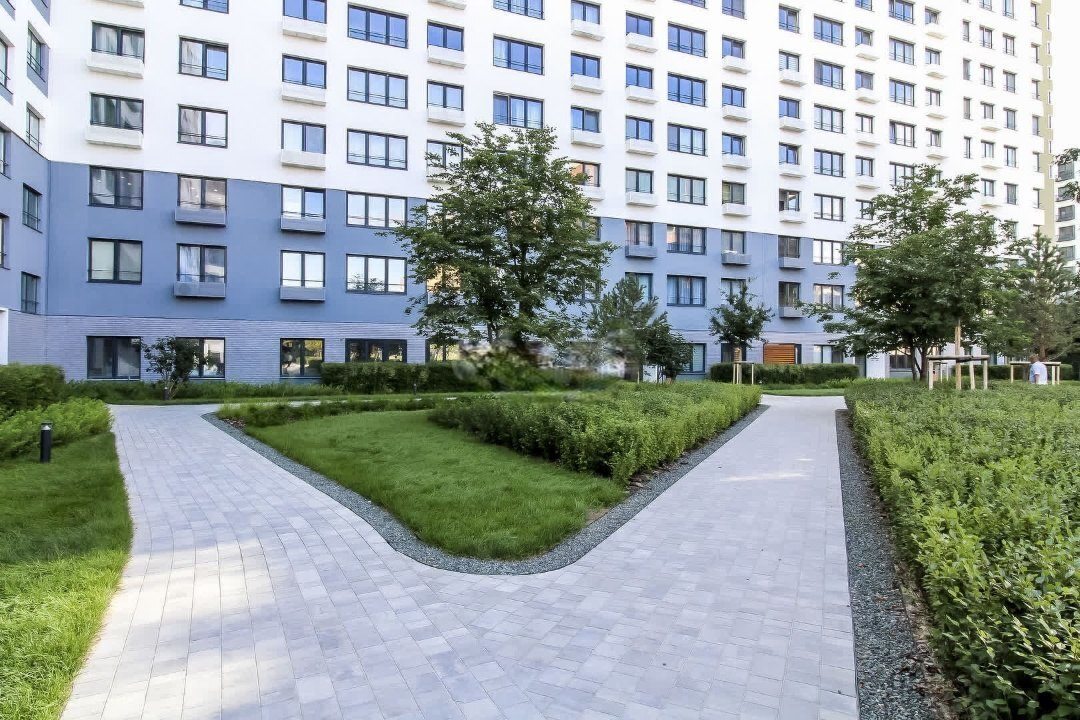 Люкс (Газовиков 38), Апартаменты На Газовиков