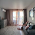 Квартира (Новая, комфортная квартира с прекрасным ремонтом в экологически чистом районе с идеальной водой, на М4), Апартаменты Серебряный Век