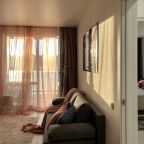 Квартира (Новая, комфортная квартира с прекрасным ремонтом в экологически чистом районе с идеальной водой, на М4), Апартаменты Серебряный Век