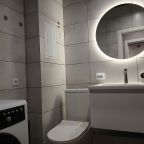 Полулюкс (С великолепным видом на лес, удобно с М4, с дизайнерским ремонтом), Апартаменты Серебряный Век