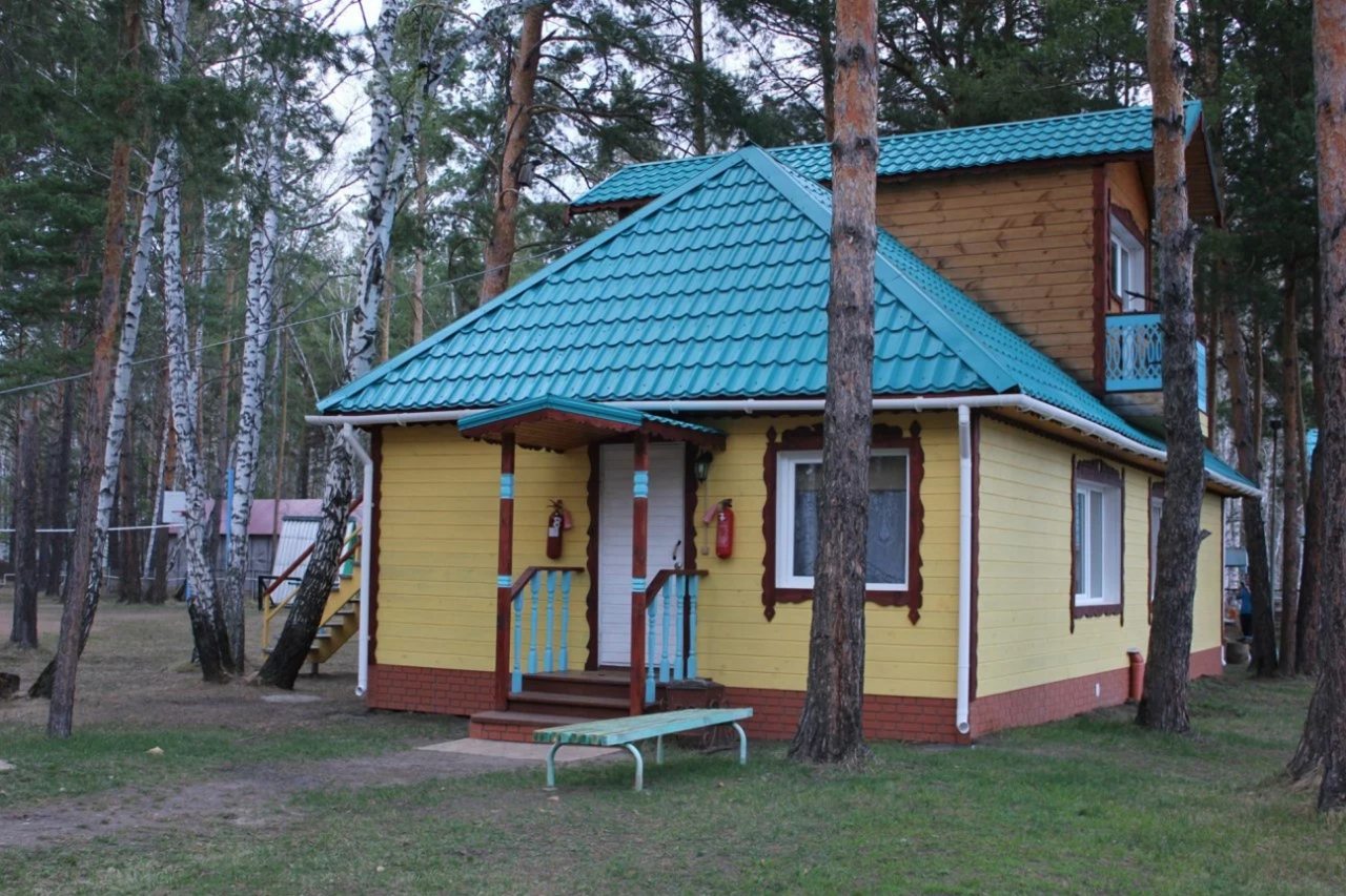 Четырехместный (Дом с мезонином) базы отдыха Обские просторы, Новосибирск