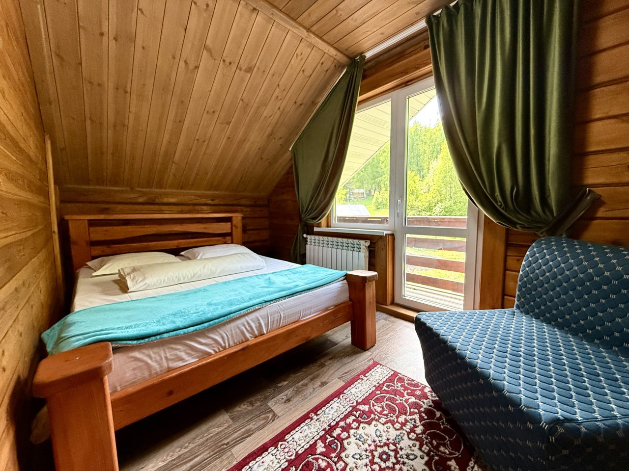 Номер (Апартаменты), База отдыха Красный камень