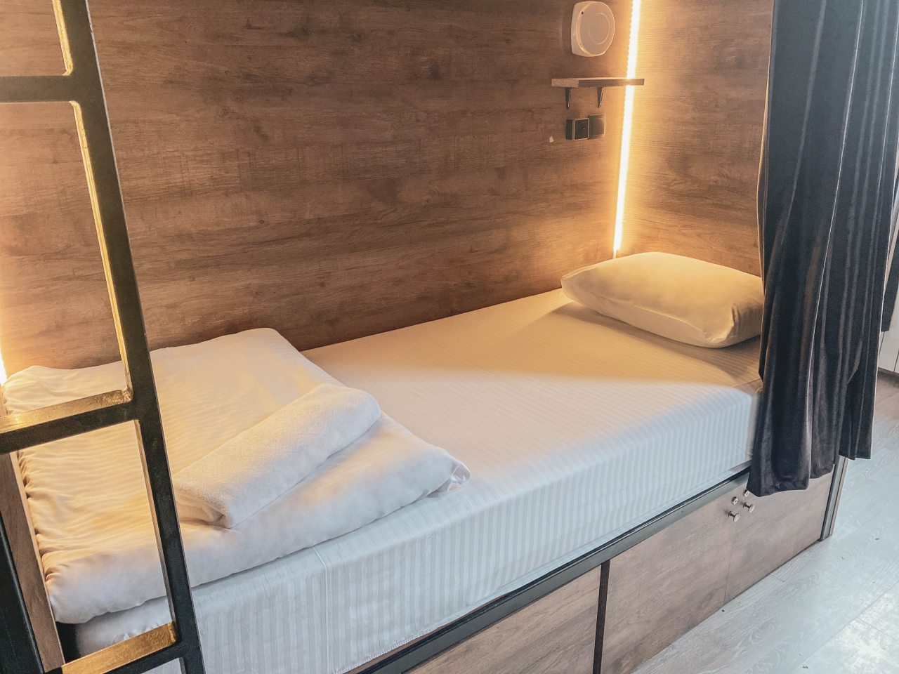 Четырехместный (Место в женском номере), Капсульный хостел Сон в кубе