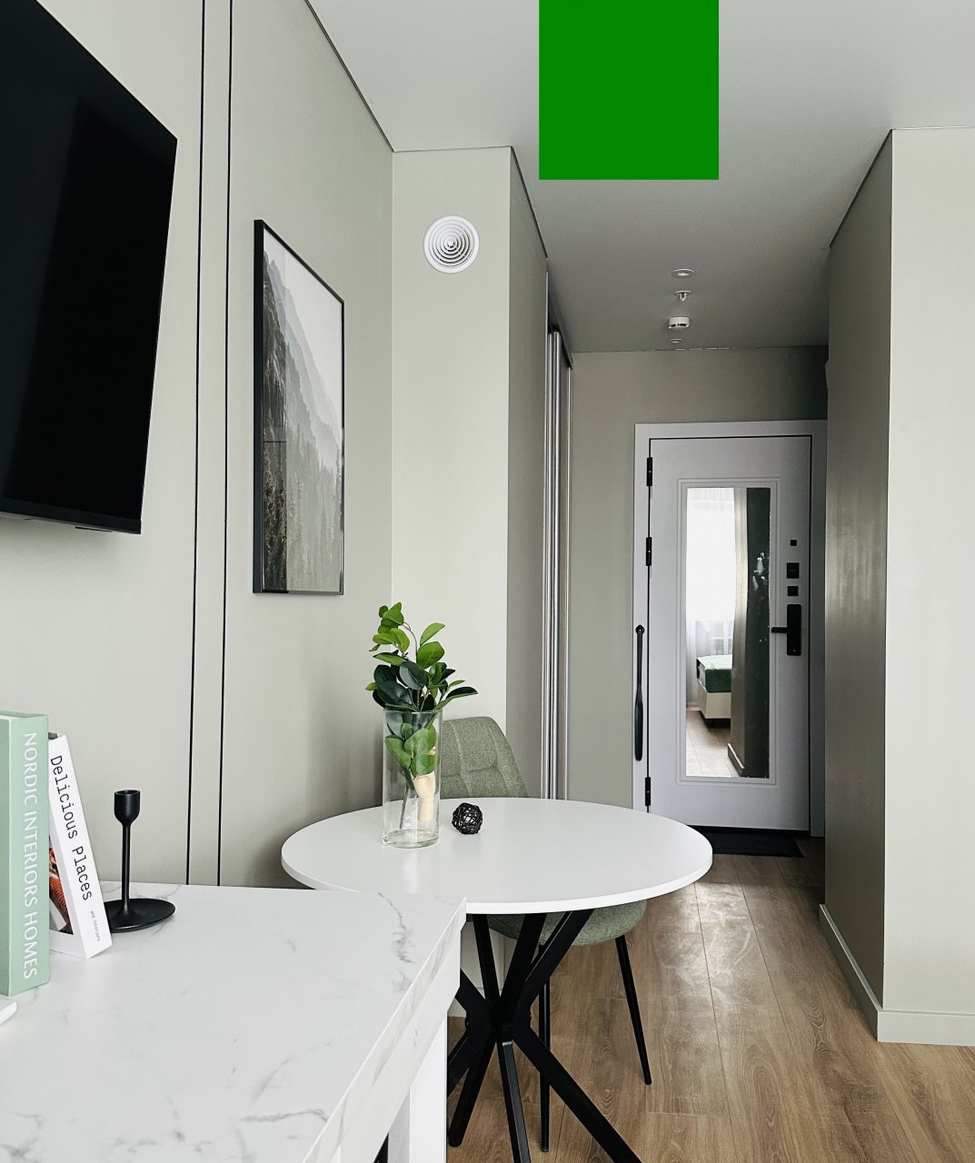 Апартаменты (O1665), Апартаменты Happy Home