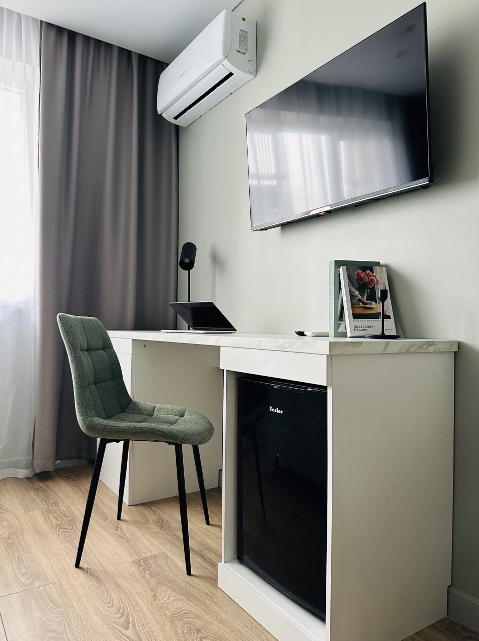Апартаменты (O1665), Апартаменты Happy Home