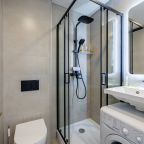 Апартаменты (O2212), Апартаменты Happy Home