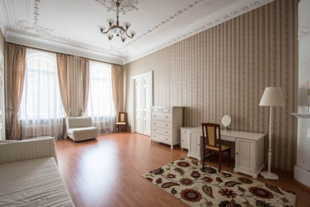 Двухместный (Комната со светлой мебелью) апарт-отеля Юлана на Восстания, Санкт-Петербург