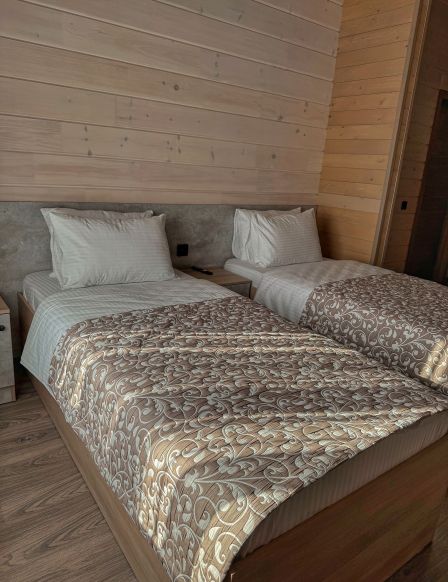 Фотография номера гостевого дома Легенда Манжерока