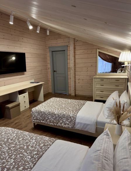 Фотография номера гостевого дома Легенда Манжерока