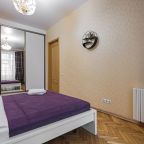 Двуспальная кровать