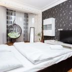 Двуспальная кровать