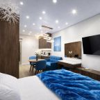 Студио (Дизайнерская студия LS LUX- FLY BLUE LIGHT), Апартаменты Стиль жизни